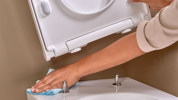 Rengjøring av toalett Rengjøring av toalett