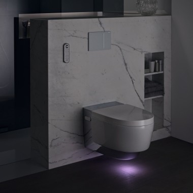 Geberit AquaClean Mera Comfort med orienteringslys (© Geberit)