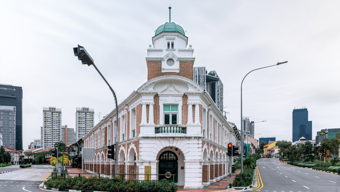 Born Restaurant ligger i Jinrikisha Station, en av de få historiske bygningene i Singapore (© Owen Raggett)