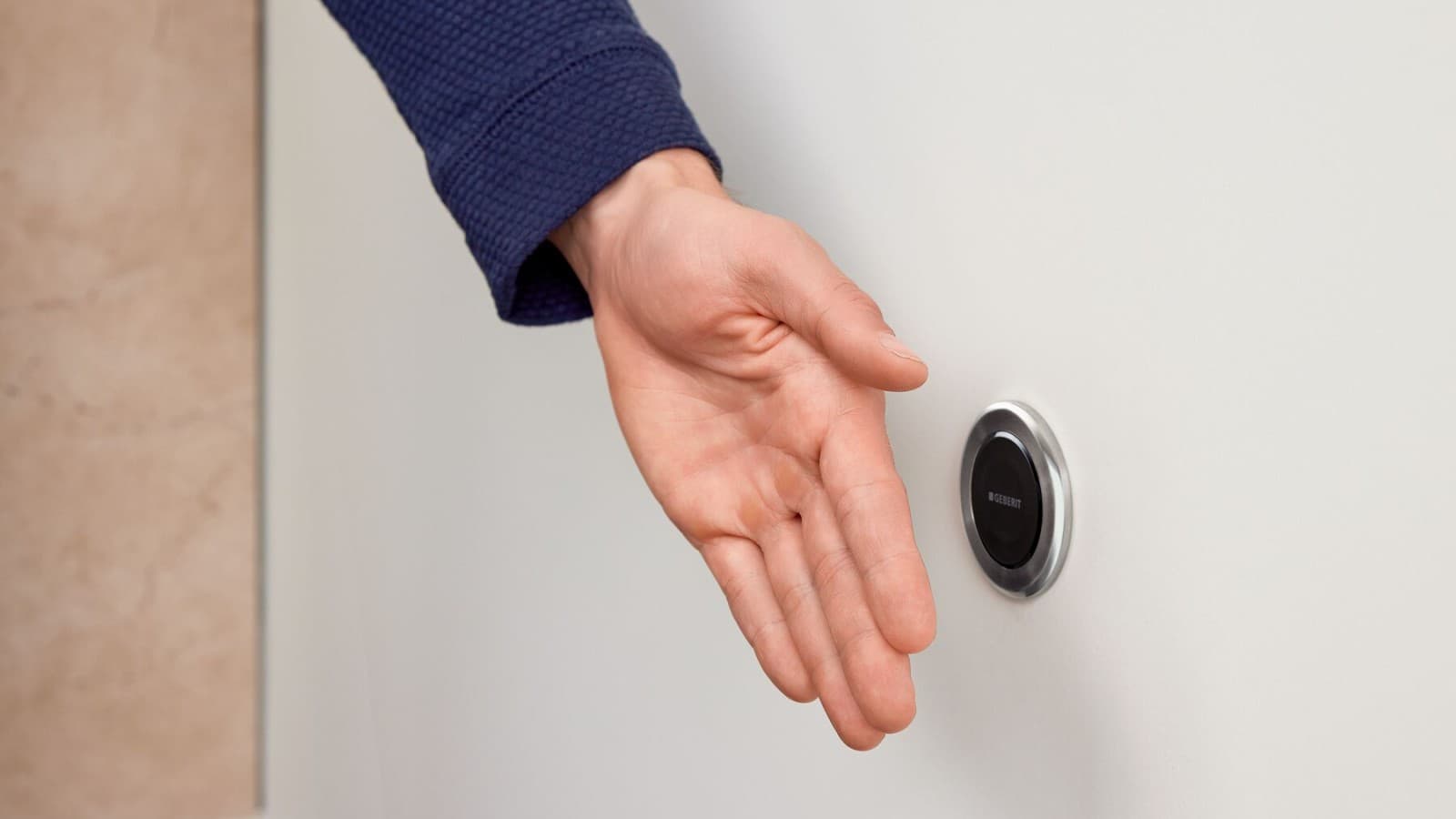 Berøringsfri Geberit Typ10 fjernaktivering av skyll, rund modell, med håndaktivering Berøringsfri Geberit Typ10 fjernaktivering av skyll, rund modell, med håndaktivering